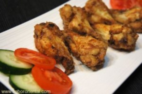 Ayam goreng lengkuas: Alitas de pollo con galanga